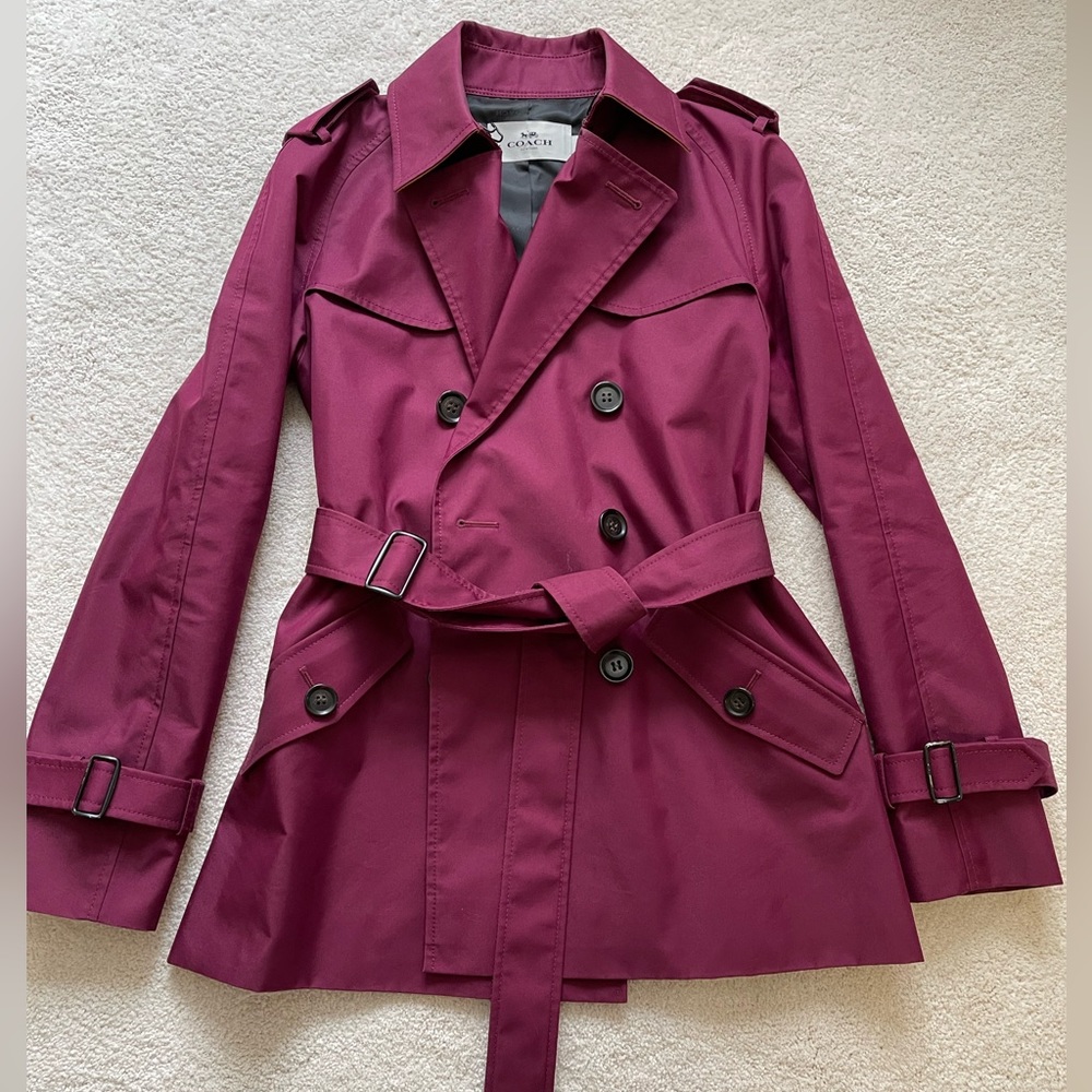 Coach short trench coat wine colour (small)